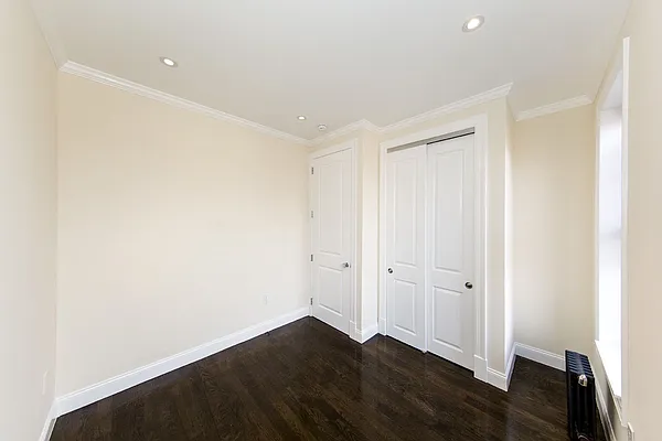 Rented by Nooklyn NYC LLC | media 7