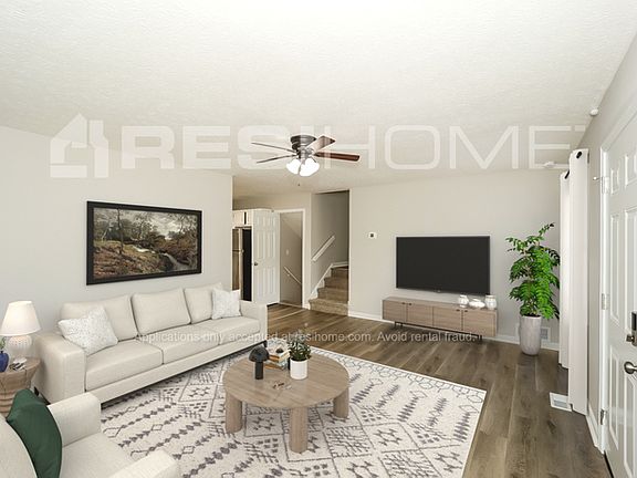 4th image of 20 Beverly Park Ct