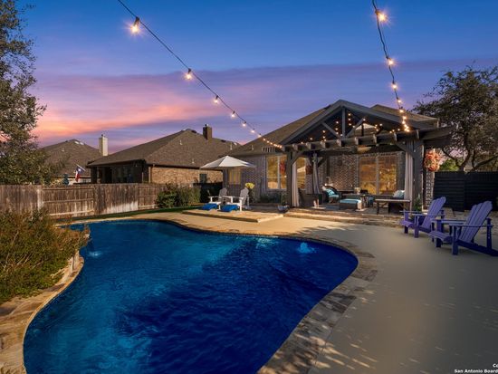 546 Mission Hill, New Braunfels, TX 78132