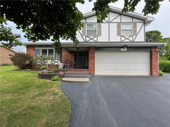 104 Oak St, Slippery Rock, PA 16057