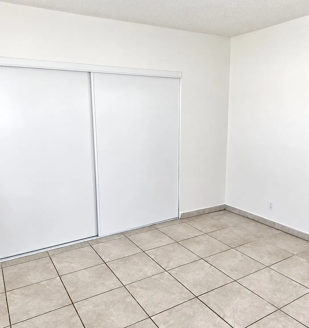 14714 Titus 2BR 1BA — Photo 4