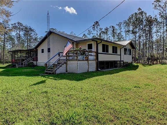 4th image of 228 Conifer Ln