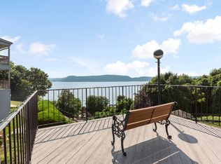 19 Hudson Point Ln, Ossining, NY 10562