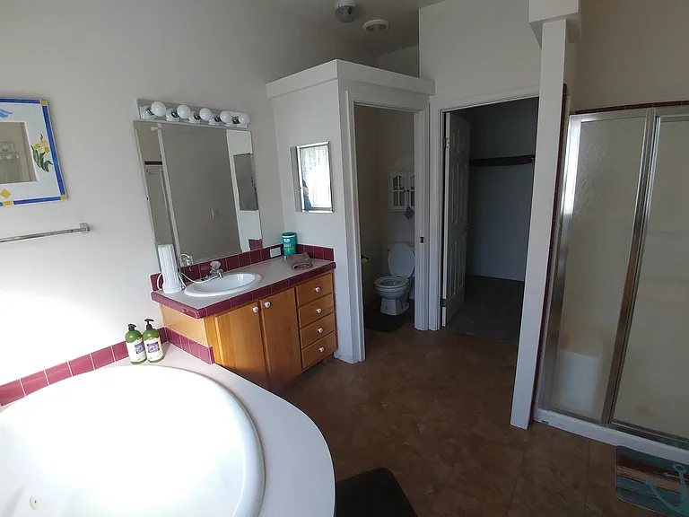 501 Tanglewood Dr — Photo 6