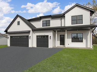 1420 Fireside Dr, Racine, WI 53402