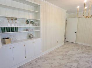 1111 Harris St, Eden, NC 27288