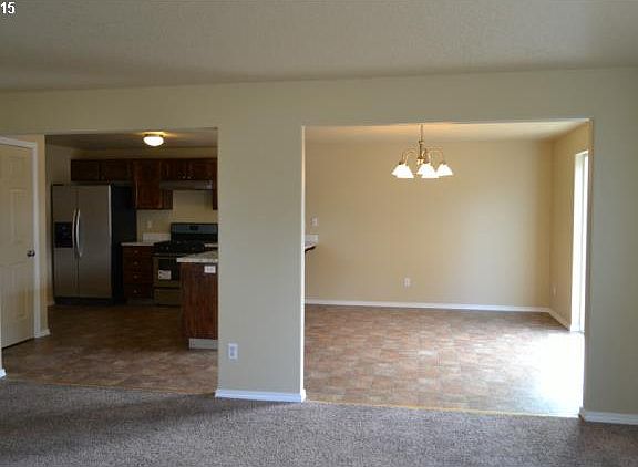 4th image of 6518 NE 139th Ct