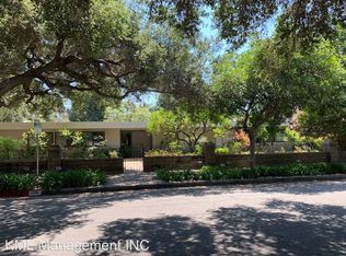 2061 Oak St, South Pasadena, CA 91030