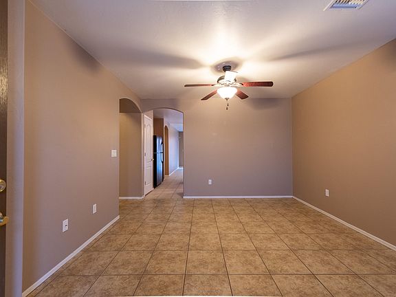 3rd image of 4016 E Agate Knoll Dr