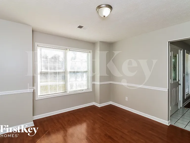 3583 Saddlebrook Dr — Photo 11