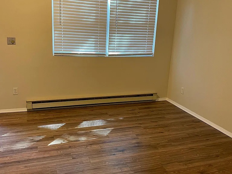 33 Pepperbush Pl — Photo 5