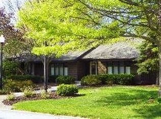 10 Burris Ct, Palos Heights, IL 60463