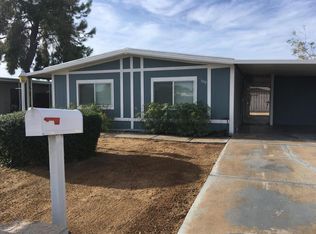 689 W Manor St, Chandler, AZ 85225