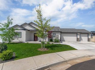 8325 N Oak Ct, Spokane, WA 99217