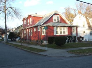 76 Chelsea Rd, Clifton, NJ 07012