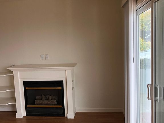 4th image of 401 37th Ave #B