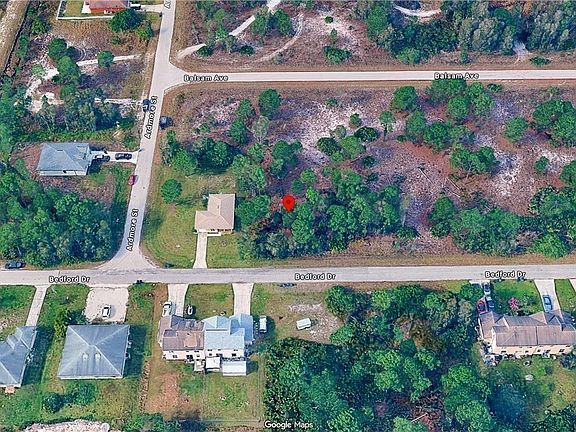 5th image of 734 Bedford Dr
