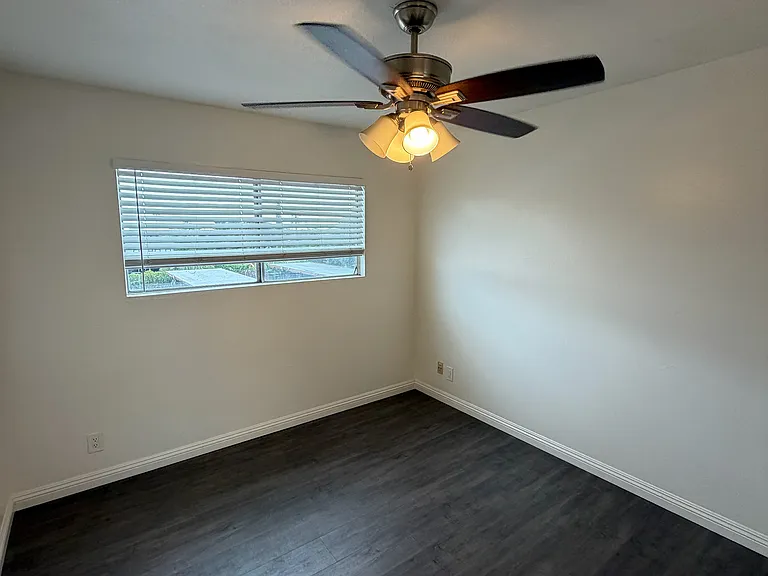 Bedroom #1