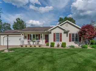 53668 Spring Mill Dr W, Elkhart, IN 46514