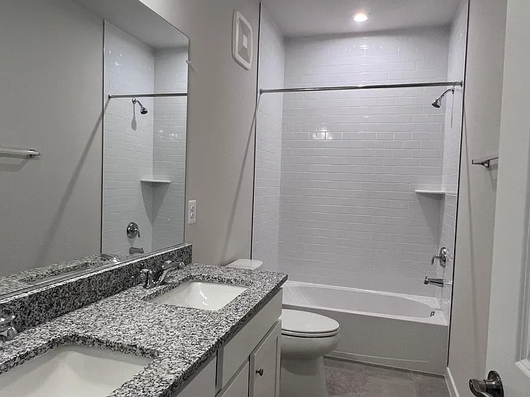2433 Silver Line Aly — Photo 21