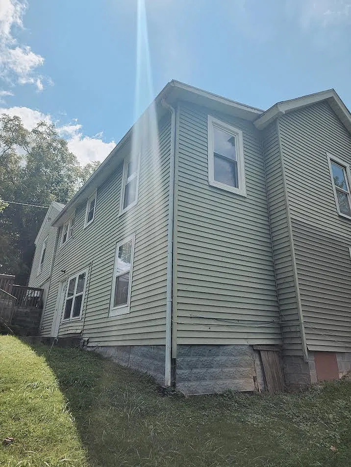 1 bed, 1.0 bath, 962 sqft, $650 — Photo 3