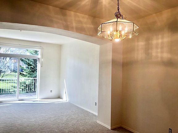4th image of 5251 238th Ln SE #92