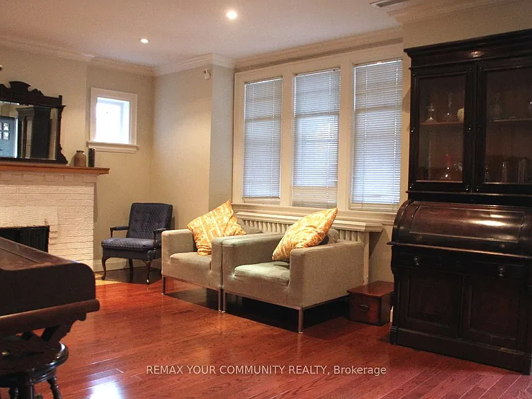 70 Snowdon Ave — Photo 4
