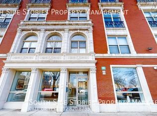 405 E Oakwood Blvd #B-2, Chicago, IL 60653
