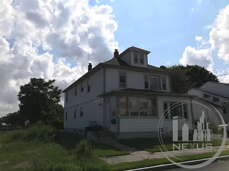 12 Foch Ave — Photo 17