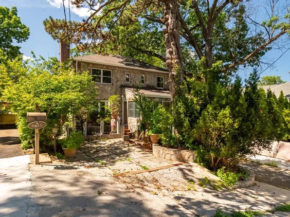 6015 Independence Avenue image 3 of 85