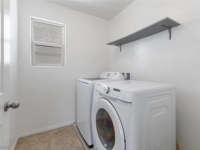10925 Jordyn Hill St — Photo 25