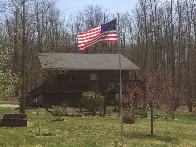 1st image of 455 Woodland Trl