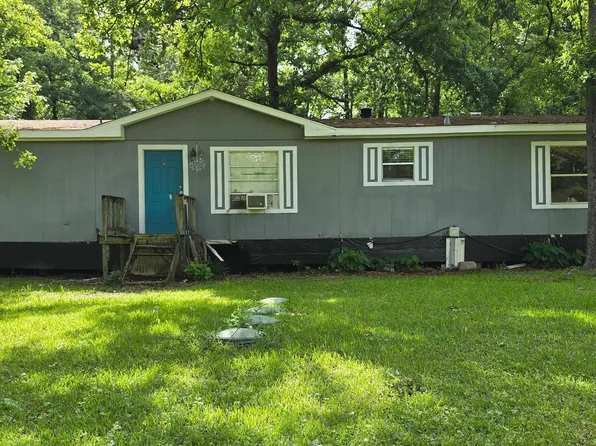 13974 Phoenix Dr, Tyler, TX 75707