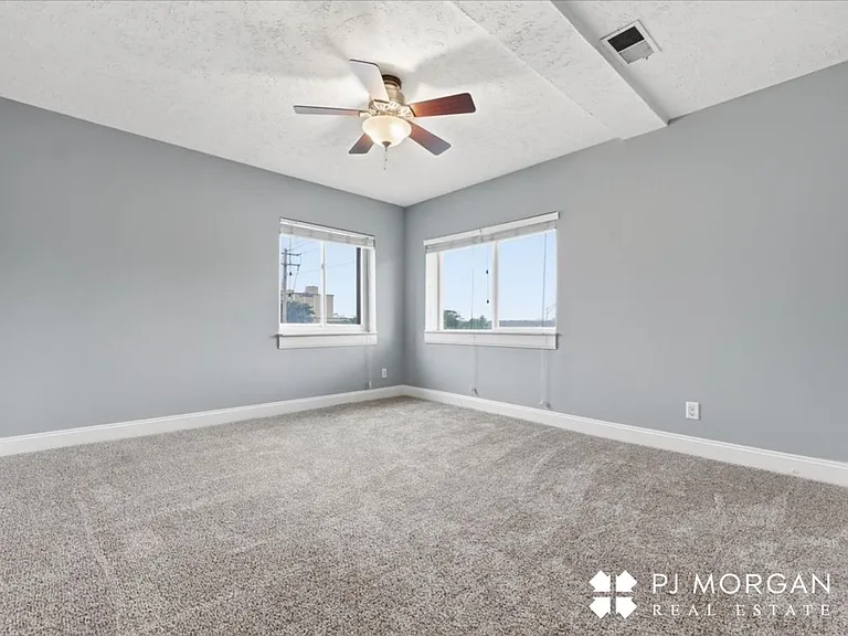 Mill Pointe — Photo 13