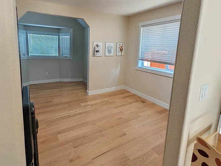 1069 Ilwaco Pl NE — Photo 7