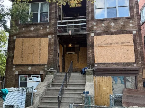 444-446 W Roosevelt Blvd, Philadelphia, PA 19120