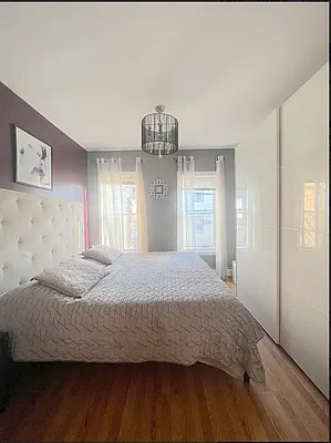 Rented by REALTY QUEST NEW YORK INC | media 19