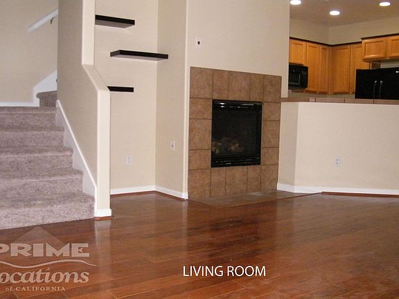 4th image of 1606 Dante Cir