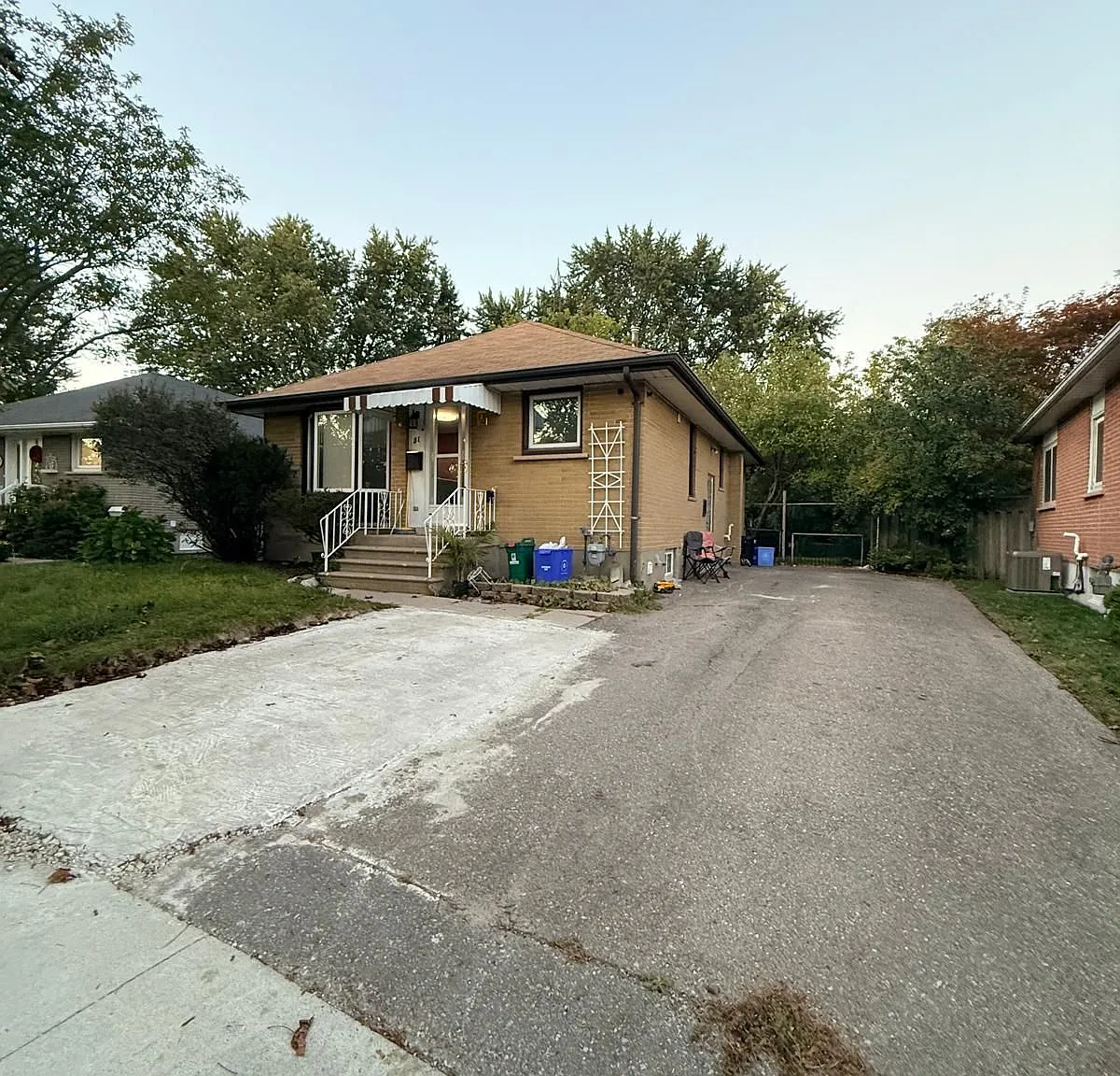 4 bed, $2,600 — Photo 1