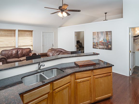 3rd image of 2090 Dara Ln Unit A