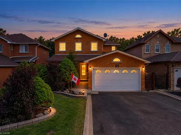 8 Cochrane Ave, Brampton, ON L6Z 4J4