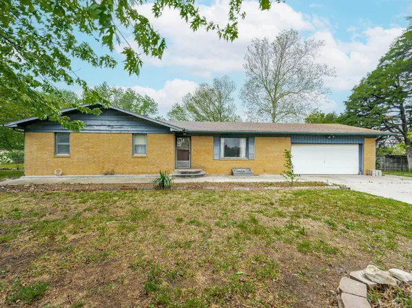 1225 S Reece Rd, Goddard, KS 67052