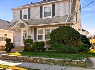 44 Harwood St, Cranston, RI 02910