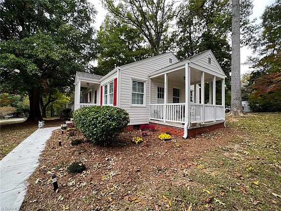 3rd image of 2302 Albright Dr