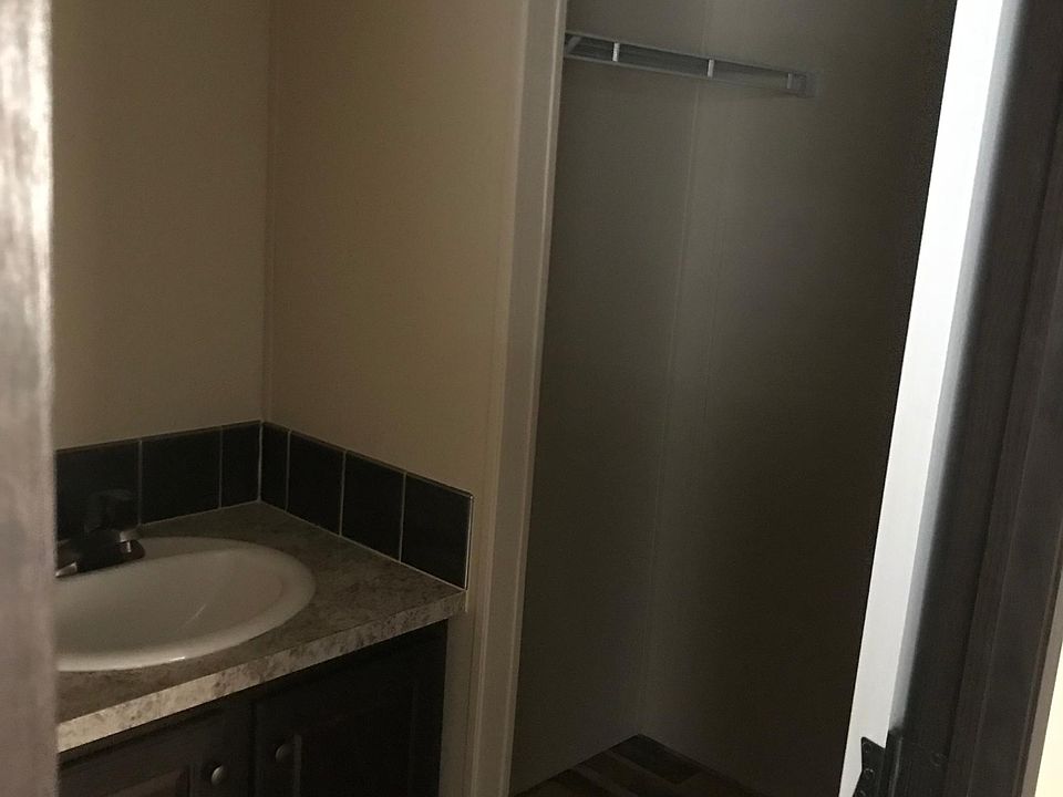 2nd image of 2402 22nd St #188