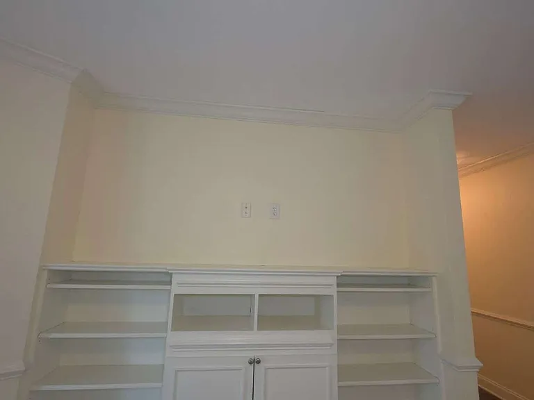 321 Gallery Dr #202 — Photo 40
