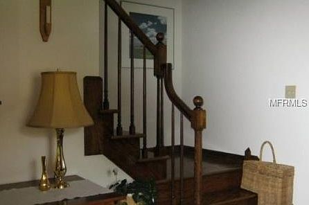 5th image of 610 Brandonbury Dr