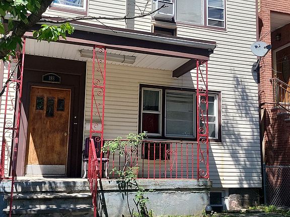 2nd image of 188 North St