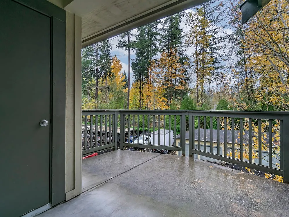 Avalon at Bear Creek — Photo 4