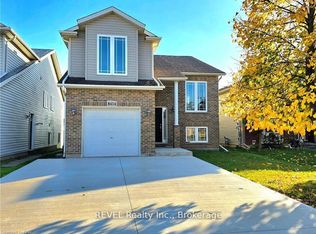 8414 Atack Ct, Niagara Falls, ON L2H3N4